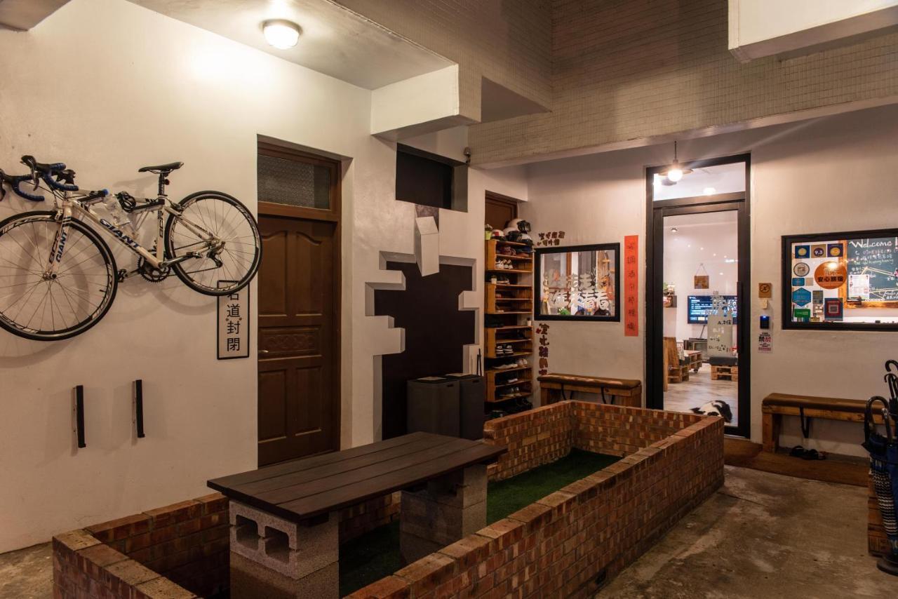 框框背包客棧 Kuang Kuang Hostel Longjing Eksteriør bilde